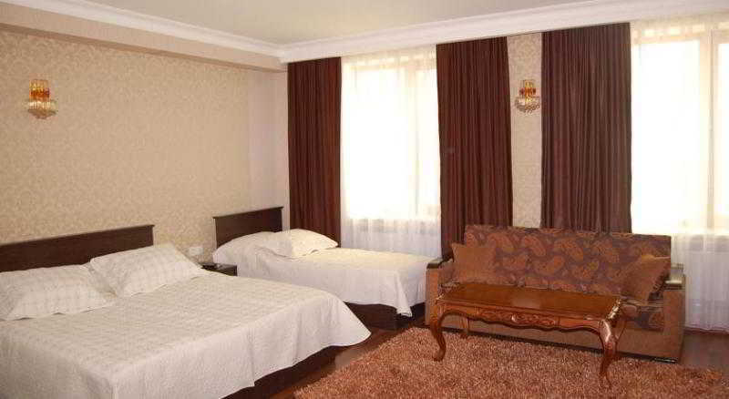 Xudaferin Hotel Baku Exterior photo