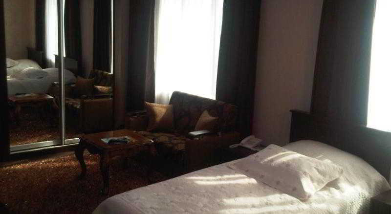 Xudaferin Hotel Baku Exterior photo
