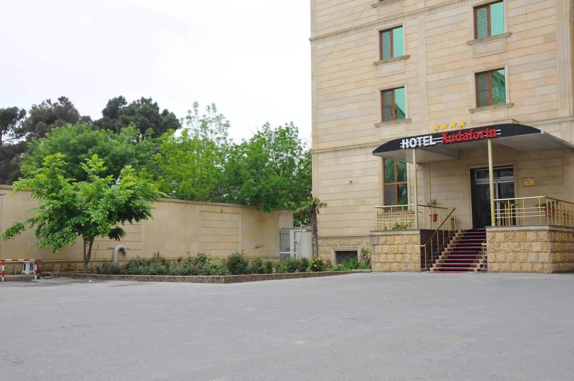 Xudaferin Hotel Baku Exterior photo